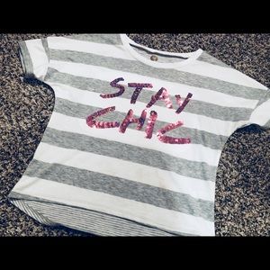 Girls sz 8/10 stay chic shirt